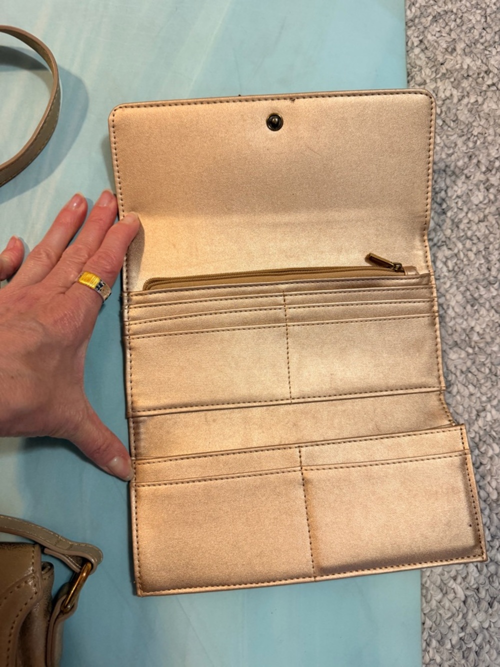 Gianni Bini Metallic Gold / Tan Crossbody with Matching Wallet Set - Picture 4 of 10
